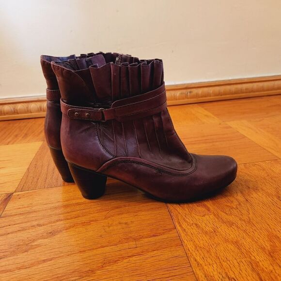 Anthropologie Everybody BZ Moda ankle boots - Picture 2 of 14